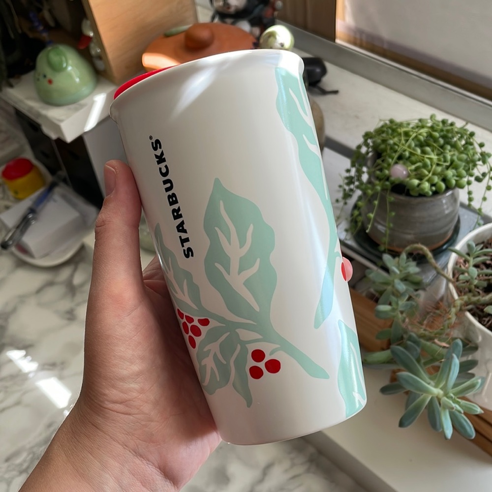 Starbucks Porcelain Traveler Mug - Christmas Holly and Berries